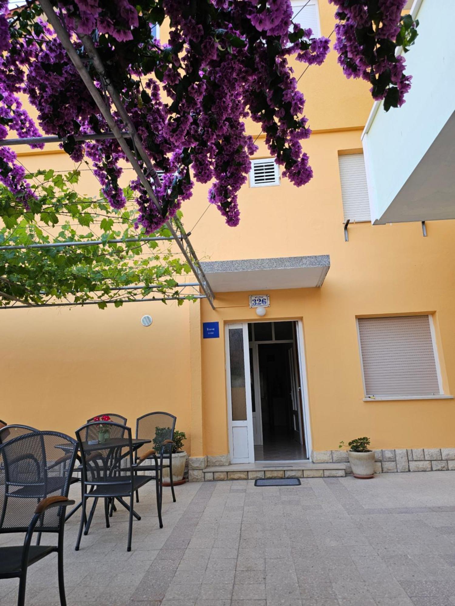 Rooms Neda Rab Town Dış mekan fotoğraf