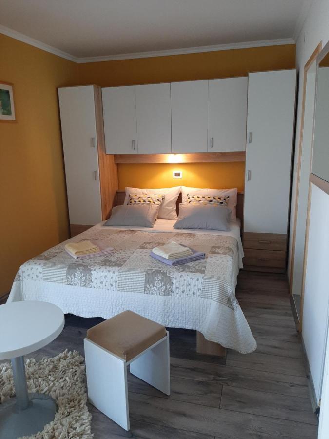Rooms Neda Rab Town Dış mekan fotoğraf